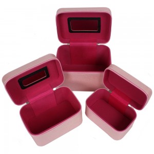  YH Косметичка-матрешка 3197