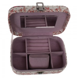 YY15 Шкатулка 070-1