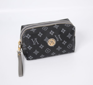 YH Косметичка 015 